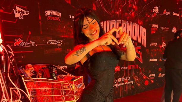 Milica en su llegada a Supernova (X: @milica_yb)