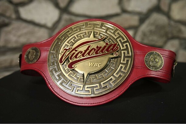 El Cinturón Victoria, avalado por el CMB, será el máximo trofeo para el ganador del torneo. (Eduardo Domínguez)