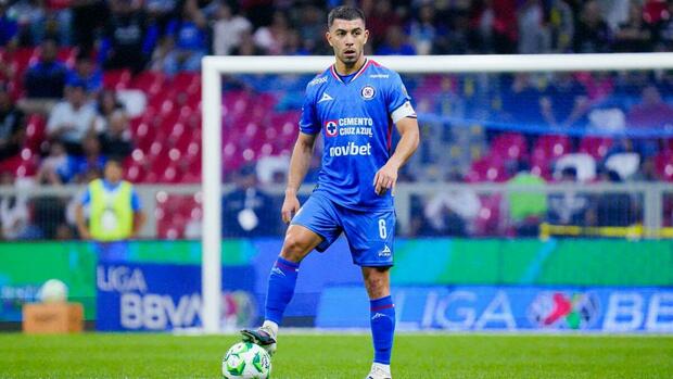 Erik Lira, jugador del Cruz Azul (imago7)