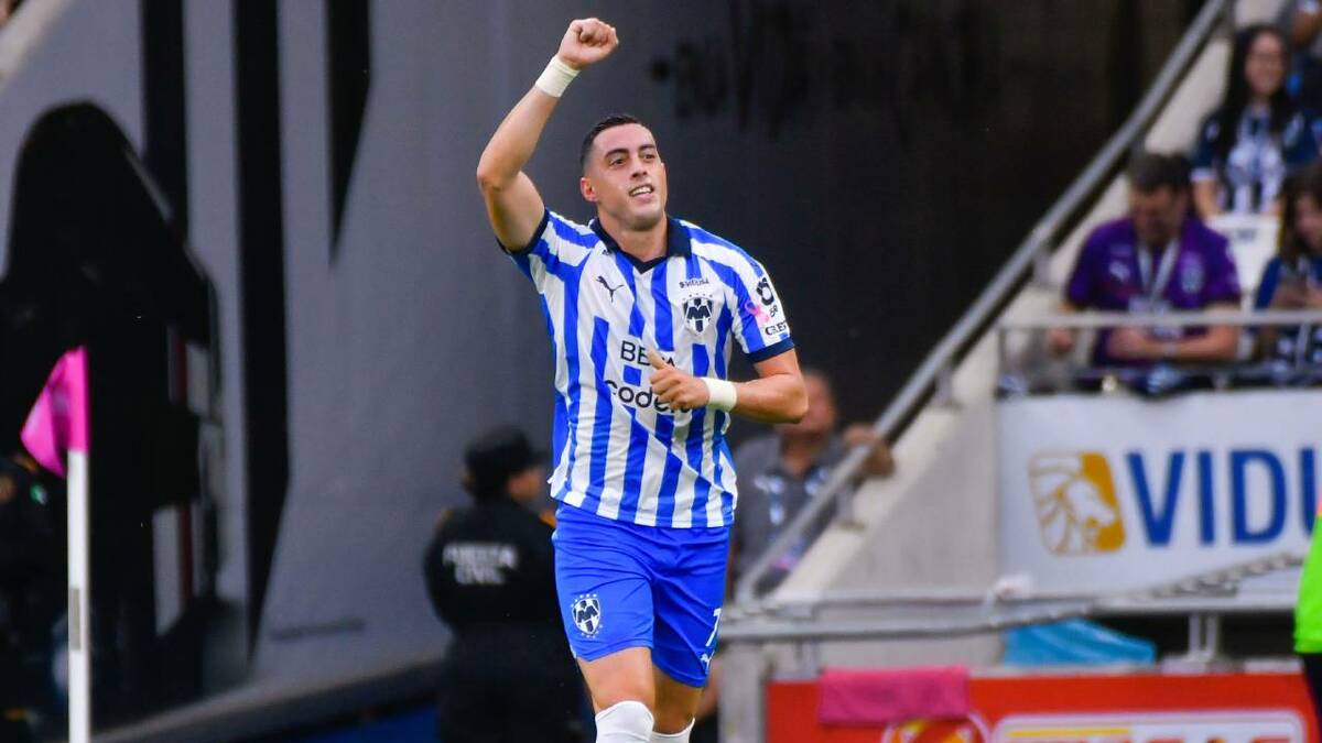 Rogelio Funes Mori reaccionó a la salida del Tato Noriega de Rayados (Imago7)