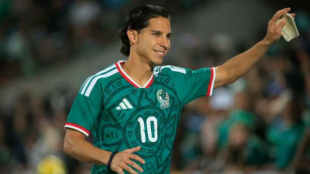 Diego Lainez fue uno de los que no alcanzó boleto mundialista (Imago7)