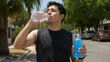 ¿Agua o electrolitos? Conoce cuál es la mejor forma de hidratarte en una ola de calor. Foto: ChatGPT