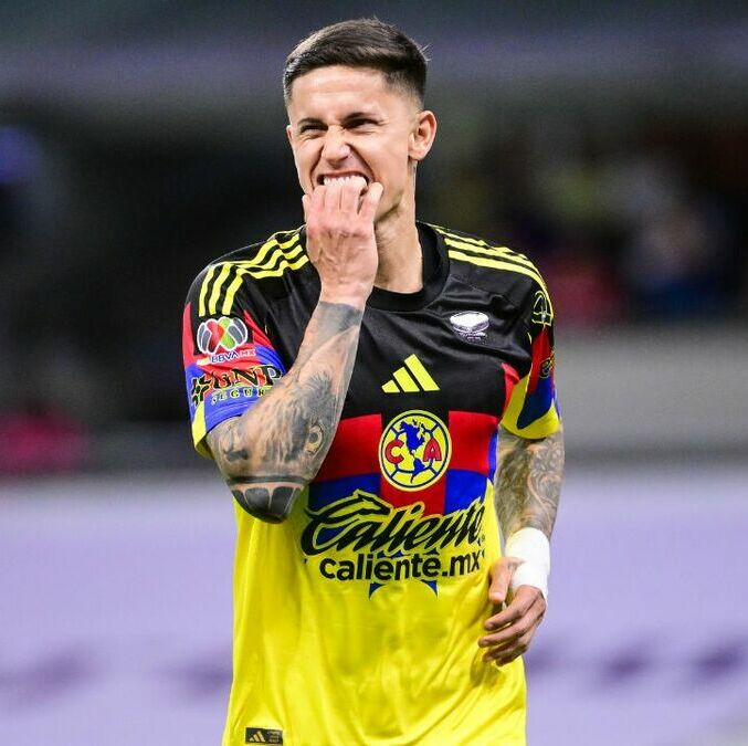 Brian Rodríguez con la camiseta del América (Imago7)