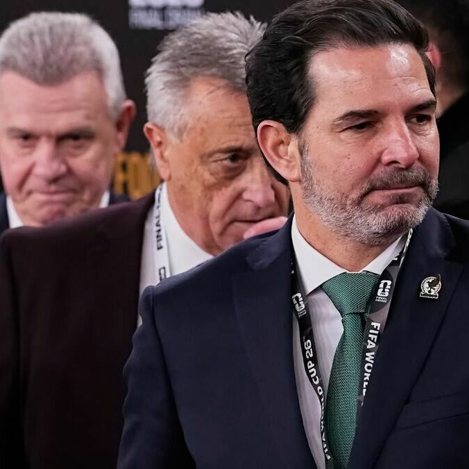 Davino se mantiene en la FMF con la Selección Mexicana. (Foto: Mexsport)