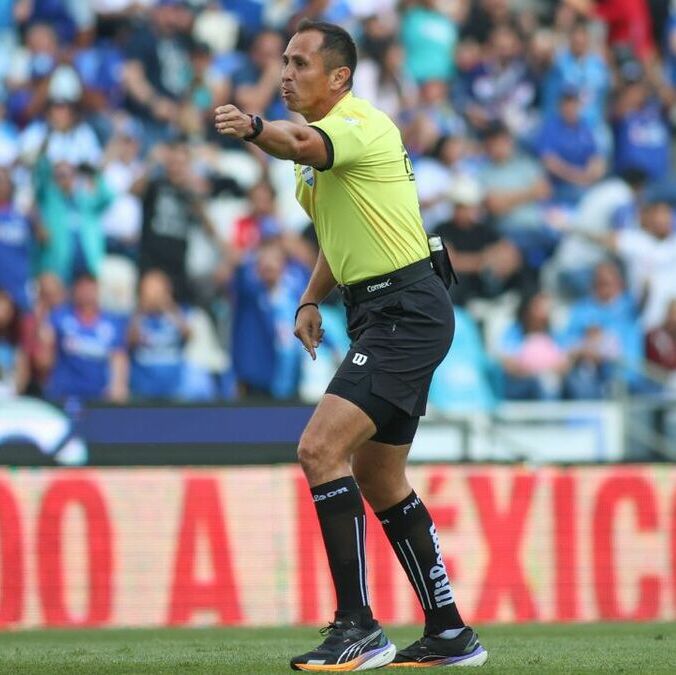 Luis Enrique Santander pitará el América vs Pumas (Imago7)