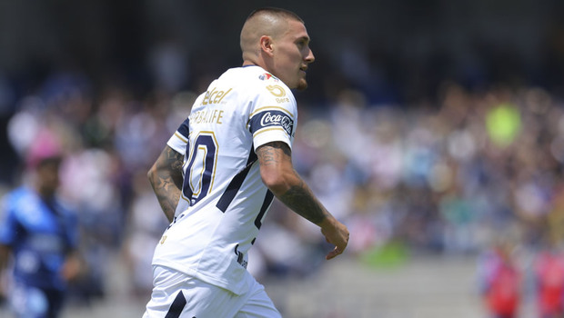 Nadie puede estar a la fuerza en Pumas: Pikolín sobre Nico Castillo