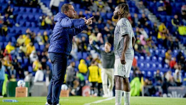 Sí hubo roces entre André Jardine y Allan Saint-Maximin (Imago7)