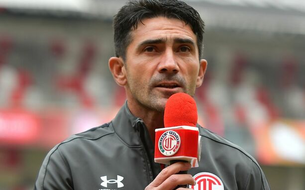 Sinha reiteró su apoyo hacia el delantero del América. (Imago7)