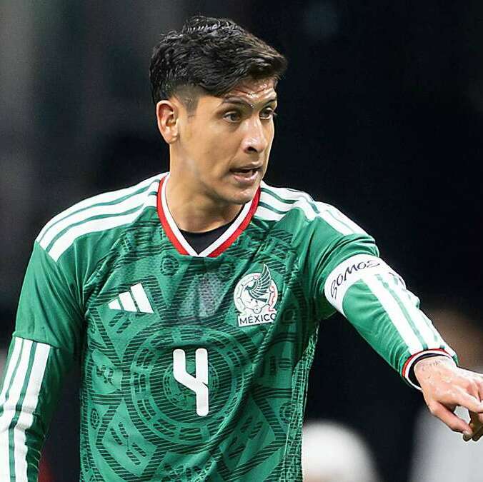 Edson Álvarez reaccionó ante afición del Fenerbahce (Fotografía: Imago 7 y captura de pantalla)