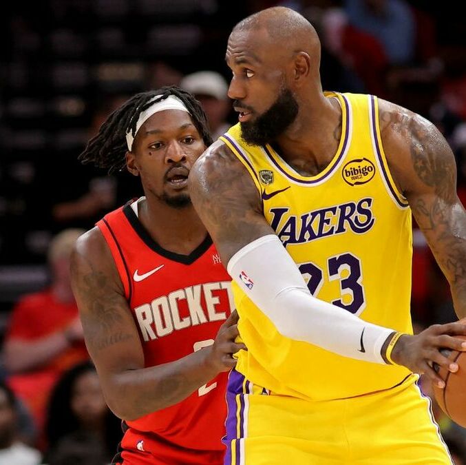 LeBron James y los Lakers se vrán las caras con el Oklahoma City Thunder (Reuters)