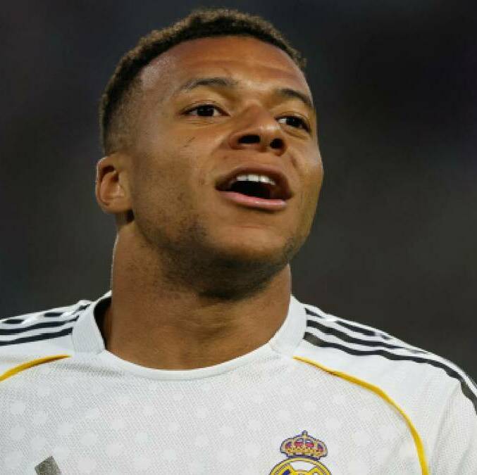 Aficionados piden salida de Kylian Mbappe / Reuters