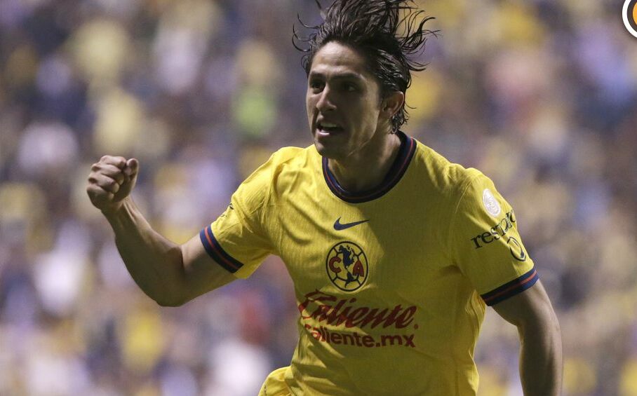 Alan Cervantes festeja el gol del triunfo de las Águilas (Imago7)
