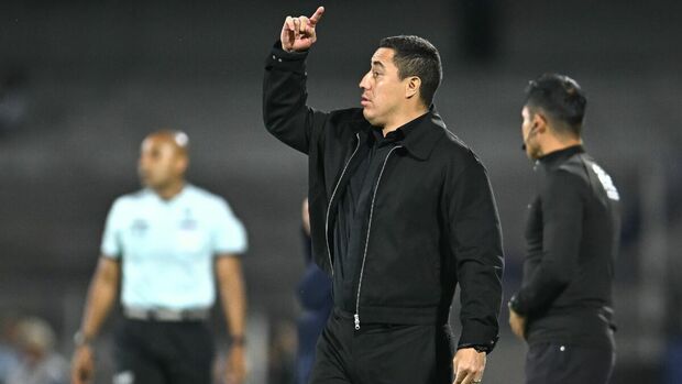 Efraín Juárez vivirá su primer Clásico Capitalino de Liguilla desde el banquillo de DT. (Foto: Mexsport)