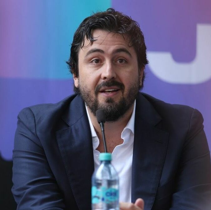 Amaury Vergara celebró que se respetara acuerdo de la Asamblea de Dueños sobre concentración del Tricolor (Fotografía: Imago 7)