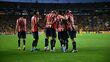 Chivas tiene desventaja de dos goles ante Tigres (Imago7)