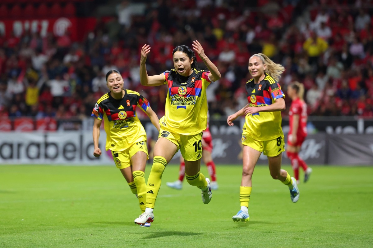 Scarlett Camberos hizo gol ante el Toluca (Imago7)