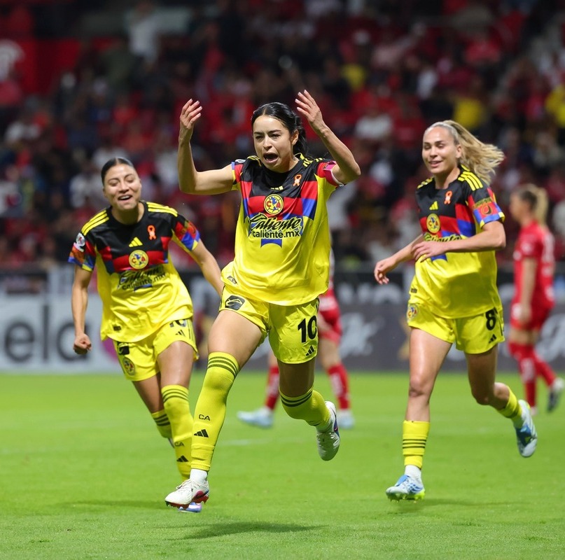 Scarlett Camberos hizo gol ante el Toluca (Imago7)