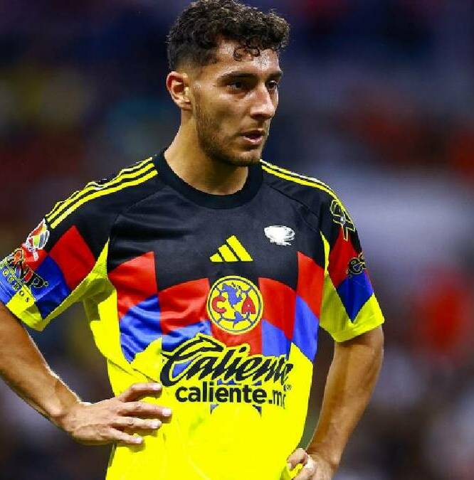 Sebastián Cáceres podría jugar con máscara protectora / Mexsport