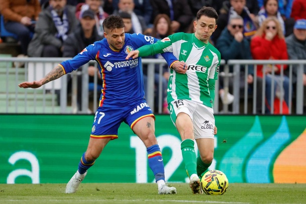 Álvaro Fidalgo sumó minutos en el juego ante Getafe (EFE)