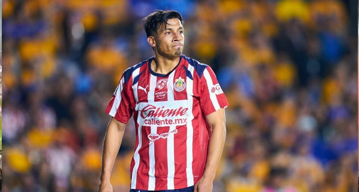 Ángel Sepúlveda va de titular contra Tigres (Fotografía: Imago 7)