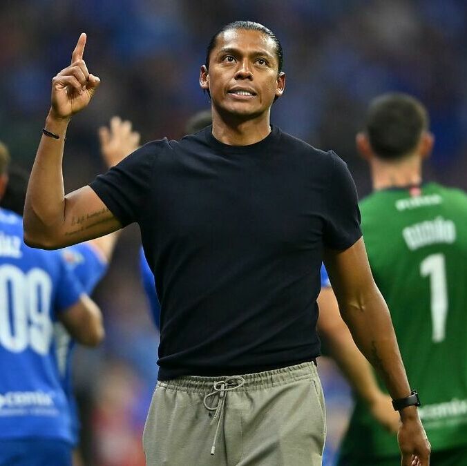 Joel Huiqui ha ganado sus tres partido al frente de Cruz Azul (Imago7)