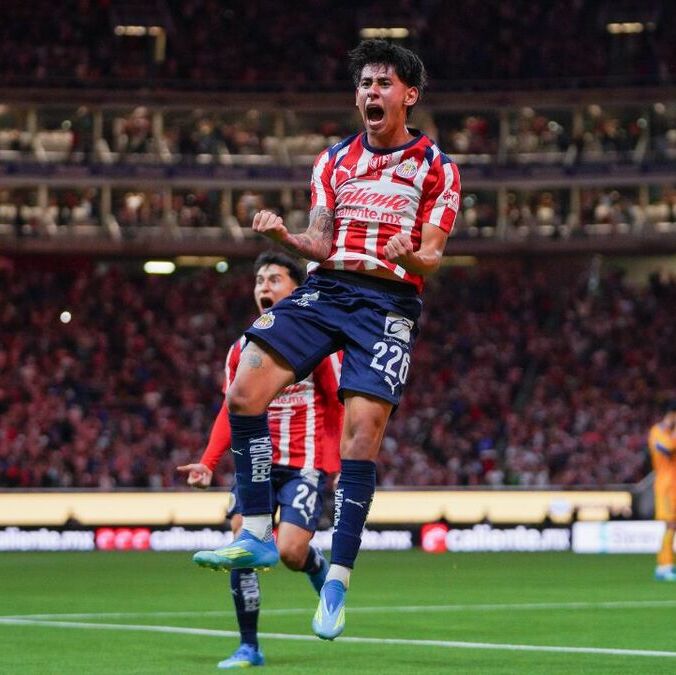 Santiago Sandoval llevó a Chivas a Semifinales (Imago7)