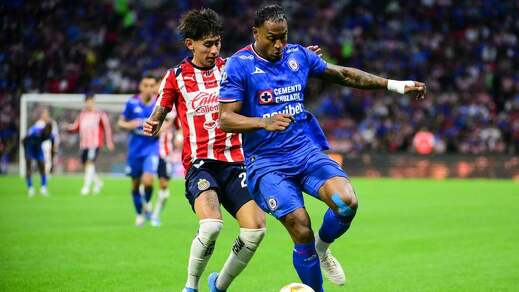 Chivas y Cruz Azul van por el primer boleto a la Final (Imago7)