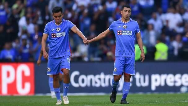 Erik Lira manda mensaje a Charly Rodríguez / Mexsport
