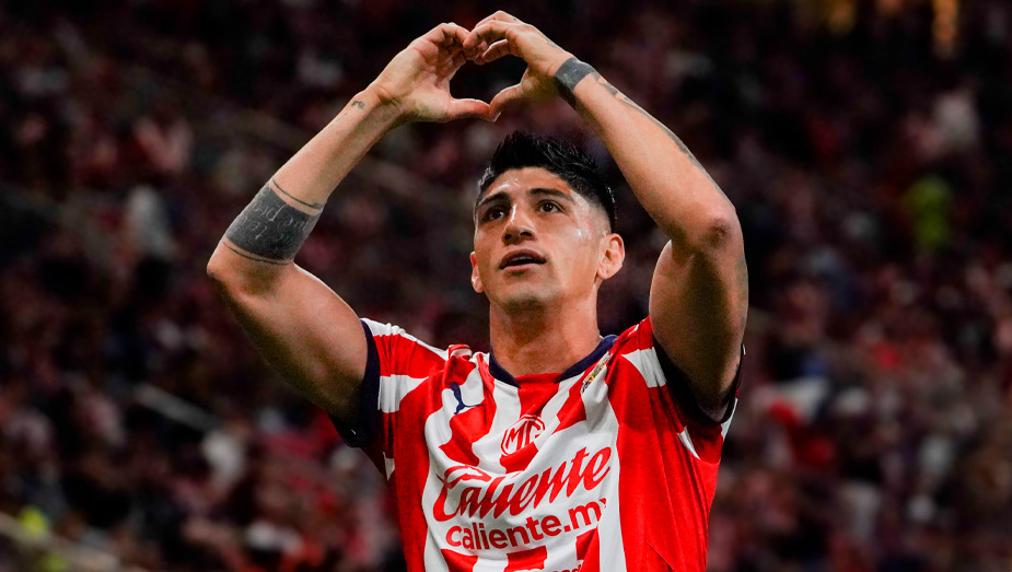 Alan Pulido encabezará el ataque de Chivas. (Foto: Imago7)