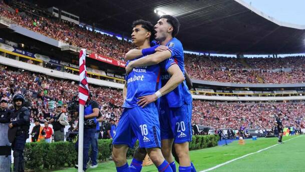 Cruz Azul conquistó el Estadio Jalisco (Imago7)
