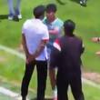 Jugador de Santos agredió a Luis Michel / Captura