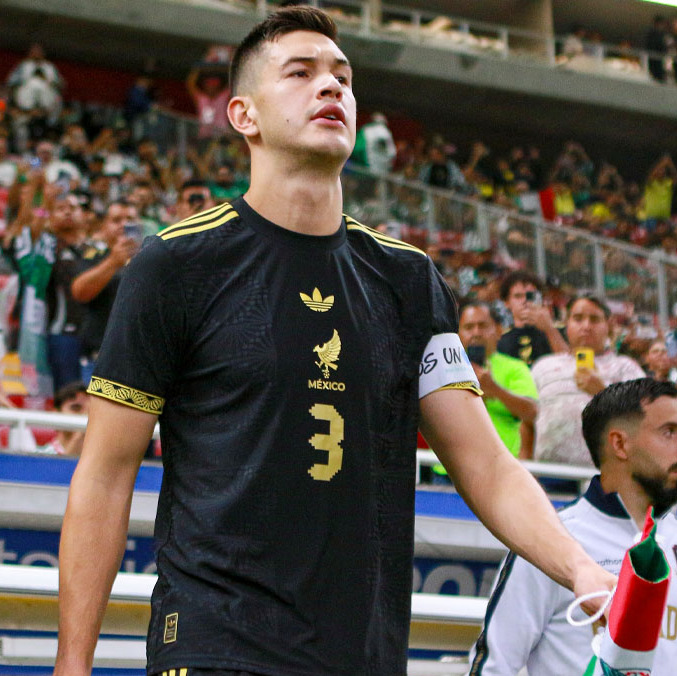 César Montes no quiere volver al futbol mexicano a la brevedad. (Foto: Mexsport)