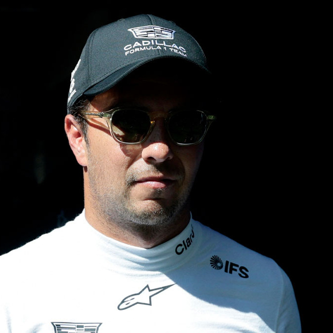 Checo Pérez llega con mejoras a Canadá. (Foto: Reuters)