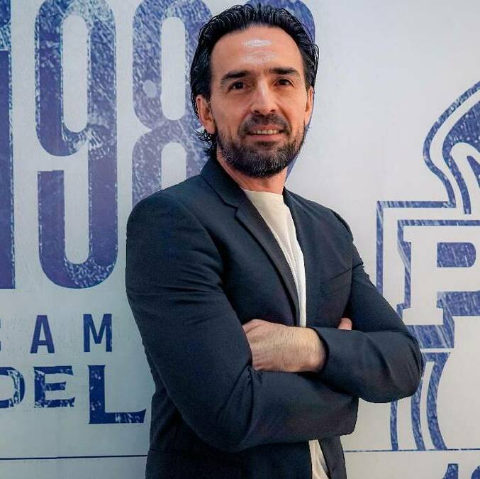 Gerardo Espinoza es nuevo entrenador de Puebla / X: Club Puebla
