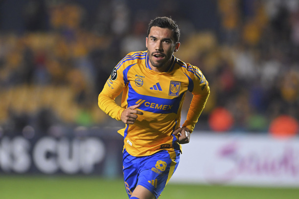 Juan Pablo Vigón no pudo viajar con Tigres a Cincinnati (Fotografía: Imago 7)