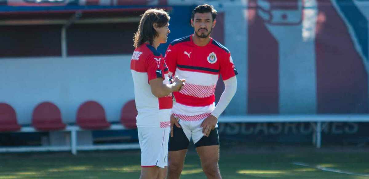 Matías Almeyda y Oswaldo Alanís coincidieron en Chivas (Imago7)