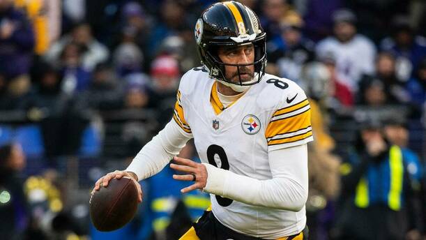 Aaron Rodgers podría regresar a jugar a Steelers (X: @steelers)