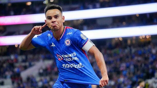 Charly Rodríguez empató el encuentro ante las Chivas (Fotografía: Imago 7)