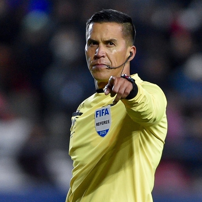 Daniel Quintero pitará la Final de Vuelta entre Pumas y Cruz Azul (Mexsport)