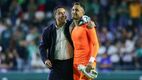Efraín Juárez y Keylor Navas buscarán el campeonato con los Pumas (Fotografía: Mexsport)