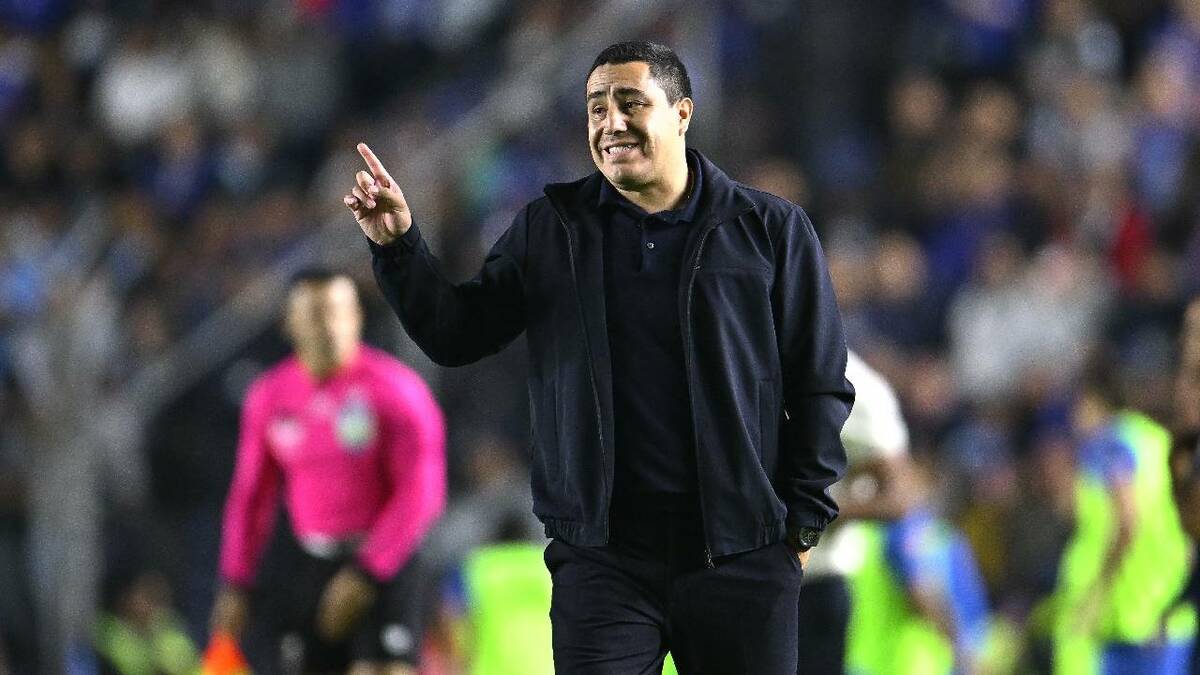 Cruz Azul ingresó queja contra Efraín Juárez / Mexsport