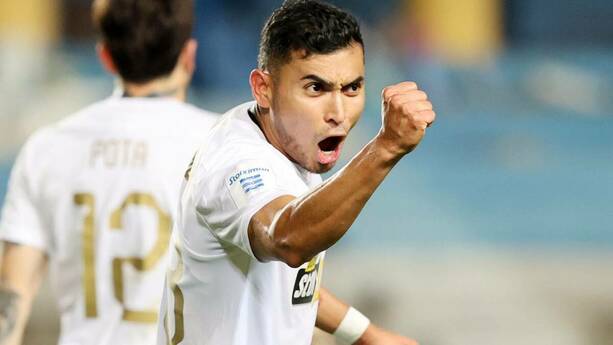 Orbelín Pineda nuevamente marca gol con el AEK (@AEK_France)