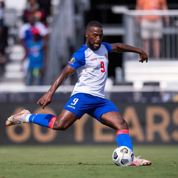 Nazon, nació en Francia, pero se decantó por Haití / X: Gold Cup