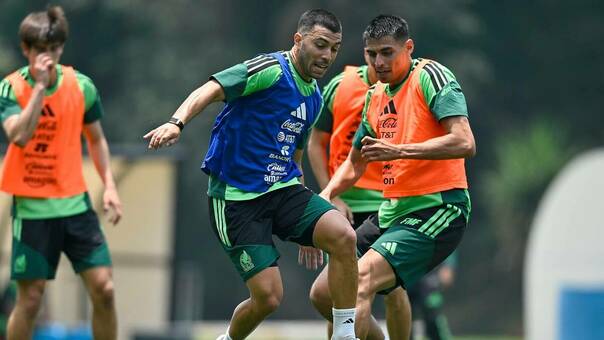 Erik Lira y Guillermo Martínez están concentrados con la Selección (Imago7)