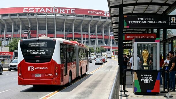 Mundial 2026: anuncian ruta especial de Metrobús hacia el Estadio Banorte | Foto: IA