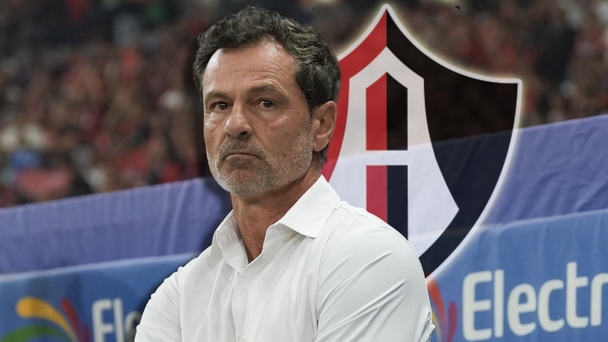 Diego Cocca no aseguró su permanencia como DT de Atlas para el AP2026 (Imago7)
