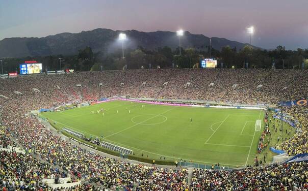 Así lució el Rose Bowl en el Clásico Nacional (TWITTER @FoxSportsMX)