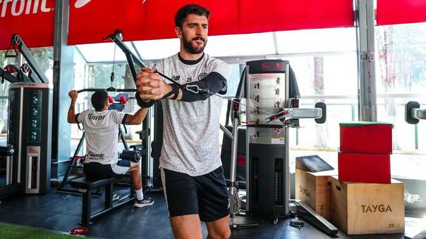 Paulinho afina detalles para la Final (@TolucaFC)