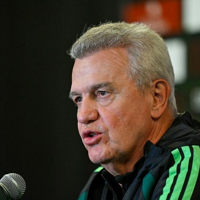 Javier Aguirre aclaró el estado físico de Alexis Vega (Fotografía: Imago 7)