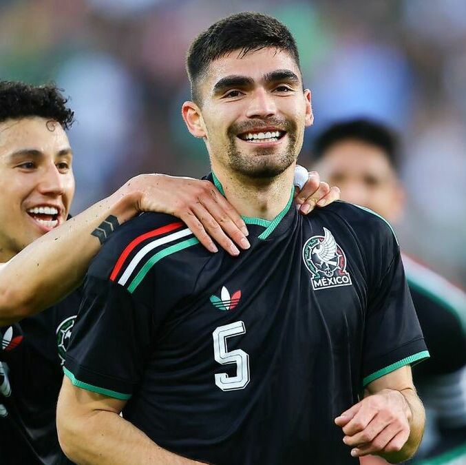 Johan Vásquez marcó el gol de México ante Australia (Mexsport)